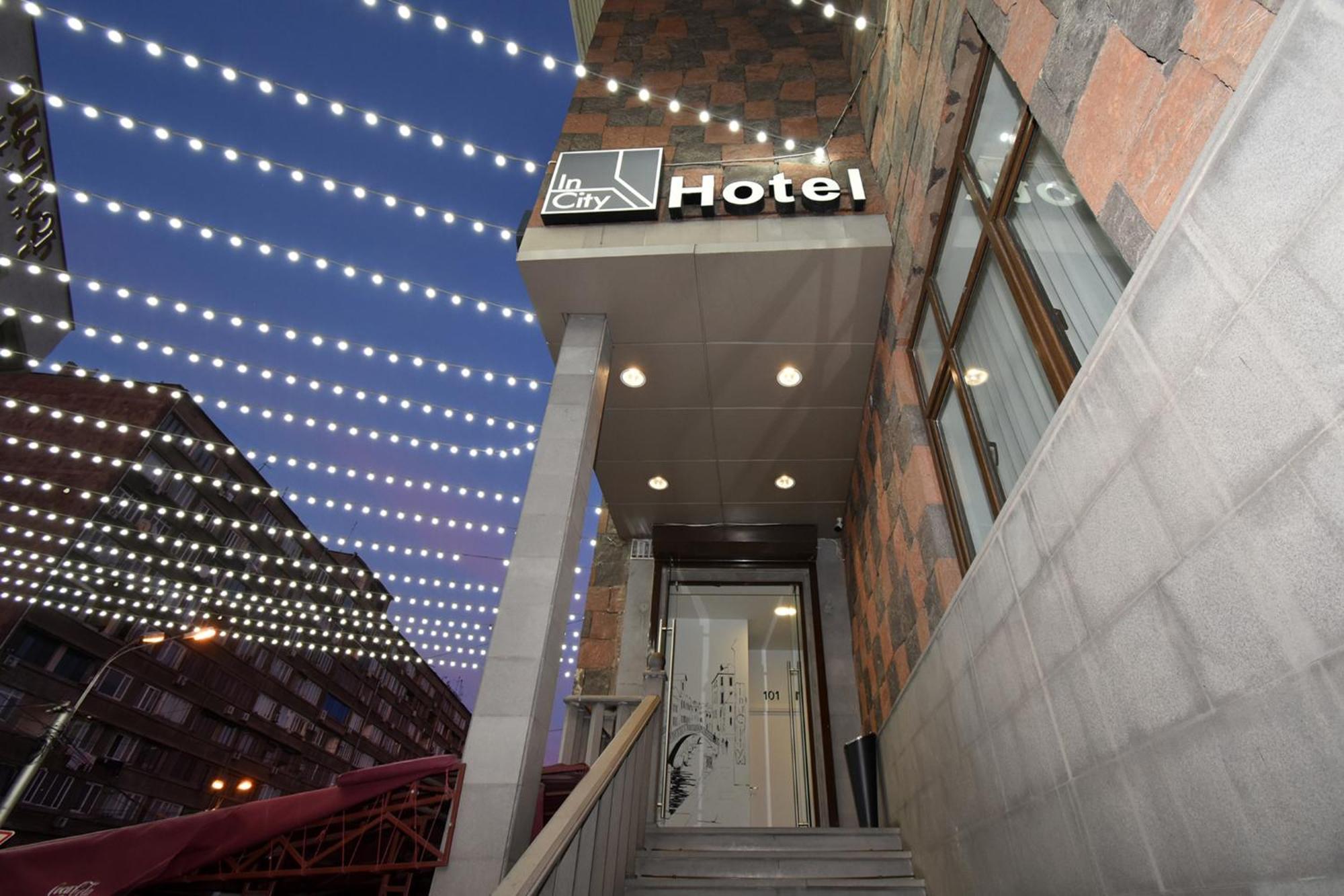 In City Hotel Ereván Exterior foto